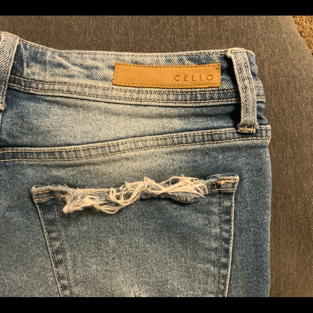 Cello Hi-Rise Straight Fit Jean